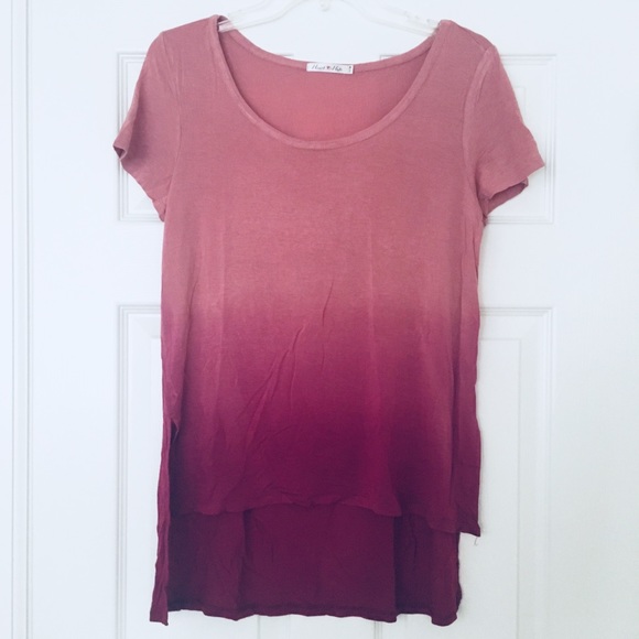 Boutique Tops - ⚜️ • o m b r è •⚜️